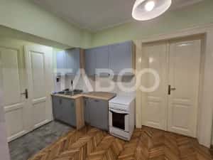 Spatiu pentru birouri 77mpu etaj 1 loc de parcare in Centrul Istoric — miniatura 7