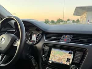 Skoda Octavia 2016 -2.0 TDI - Cutie Manuală — miniatura 7