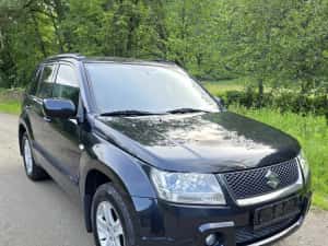 Suzuki Grand Vitara 2.0 benzina — miniatura 2