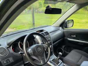 Suzuki Grand Vitara 2.0 benzina — miniatura 5