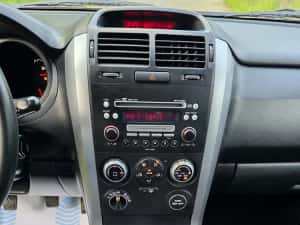 Suzuki Grand Vitara 2.0 benzina — miniatura 6