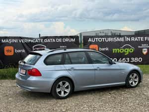 BMW E91 318d 2009 — miniatura 6
