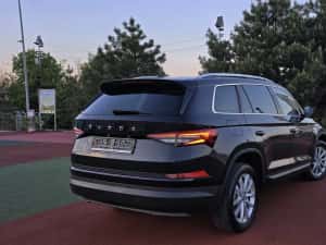 Skoda Kodiaq/Facelift /Germania/DSG/Matrix/Panoramic/Cock-Pit/Memorii/Distronic/Piele/Impecabilă — miniatura 3