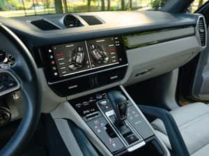 Porsche Cayenne E-Hybrid 2022, Un singur proprietar — miniatura 2