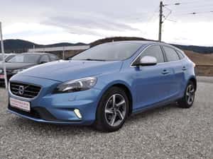 Volvo V40 2.0D R-Design — miniatura 4
