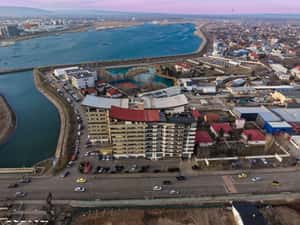 De vanzare apartament dublu, confort dublu. Bdul. Unirii - Bacau — miniatura 2