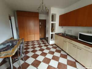 inchiriez apartament cu 2 camere Obor — miniatura 4