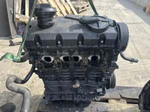 Motor complet fara anexe Seat Leon 2 BXE 1.9 tdi; 1.9 tdi 105 cp; BXE — miniatura 4