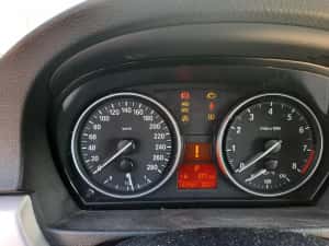 BMW 325i ,e92 spania 180k km — miniatura 5