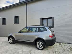 BMW X3 SUV M47 xDrive E83 2.0 diesel — miniatura 5