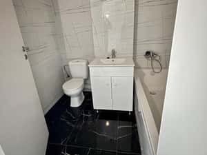 Garsoniera cartier Militari Residence - mutare imediata!! — miniatura 6