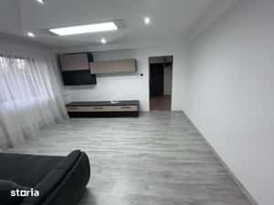 Apartament 3 camere, 63.80 mp utili, zona Centrala — miniatura 4