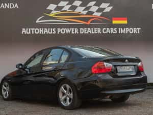 Bmw 320 i - inmatriculat - jante aliaj -geamuri electrice - pilot - proiectoare - suspensie sport - auto functioneaza dar necesita investitii — miniatura 4