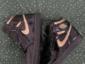 JORDAN 1 Black Metallic Gold — miniatura 2
