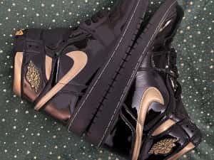 JORDAN 1 Black Metallic Gold — miniatura 4