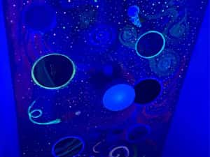 Pictura neon pe perete, murala copii, U.V, Neon, pictura fosforescenta — miniatura 3