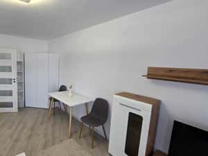 Garsoniera de inchiariat — miniatura 3