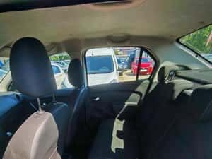 Dacia Logan 2019 - Diesel, 199.250 km, 5 locuri — miniatura 4