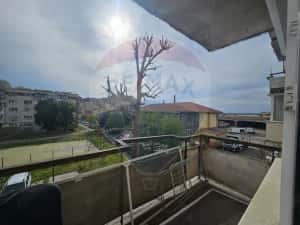 Apartament de vanzare — miniatura 9