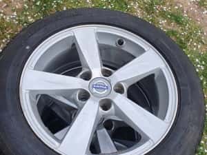 Vând roți, jante+anvelope Volvo 5x108 R16 — miniatura 3