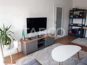 Apartament 47mp de vanzare 2 camere cu balcon 6mp zona Mihai Viteazul