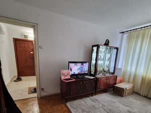 Apartament trei camere , parter, Rovine- Piata — miniatura 5