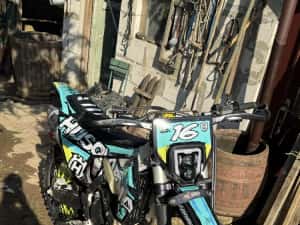 husqvarna fe 250 2019 — miniatura 2