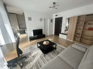 Floreasca-metrou Pipera, 2 camere +parcare de inchiriat — miniatura 3