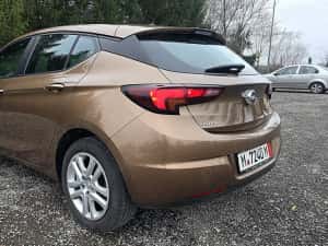 Vand Opel Astra K 2016 Benzina 999 cmc Neavariata — miniatura 4