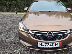 Vand Opel Astra K 2016 Benzina 999 cmc Neavariata — miniatura 5
