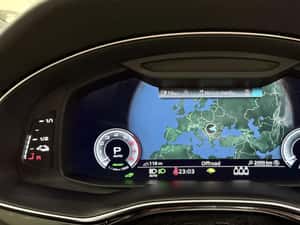 Audi Q7 2022 Hibrid Plug-in, 98.082 km — miniatura 7