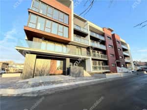 Apartament la cheie 3 camere loc parcare subteran si boxa zona Central — miniatura 2