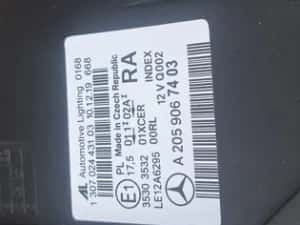 Far dreapta High Performance Mercedes C Class W205 — miniatura 8