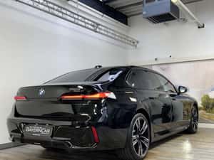BMW 750 Hibrid, Vehicul Second-Hand, 17.700 km — miniatura 6