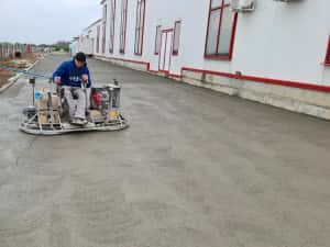 Turnare Beton Elicopterizat cu Cuart, Beton in curte cu Elicopter !! — miniatura 9