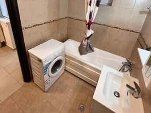 Inchiriez Apartament 3Camere la 25Min de Unirii Bloc Nou sector 5 — miniatura 6