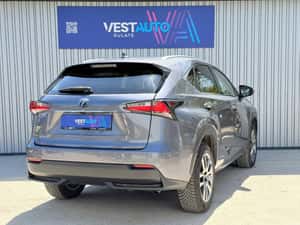 Lexus NX 300h Business Edition Hybrid — miniatura 4
