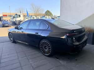 BMW 740 Berlină second-hand, 4.980 km, Diesel — miniatura 5