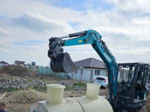 Miniexcavator + Picon   Sapaturi Fundatii