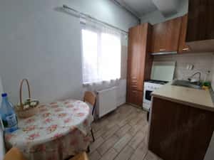 Apartament 2 camere, decomandat, Șoseaua Olteniței, langa Lidl, etaj 1, mobilat — miniatura 1