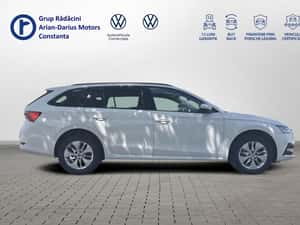Skoda Octavia 2022, Diesel, Automată, Alb — miniatura 7