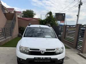 Duster 1,5 Diesel —-4x4  —-euro 5 —5200€ — miniatura 6