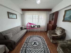 Inchiriez apartament zona Visa