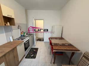 Inchiriez apartament zona Visa — miniatura 2