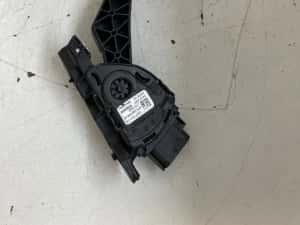 Pedala acceleratie Volvo S60 S80 V70 XC70 2000-2008 30715175 31329083 — miniatura 5