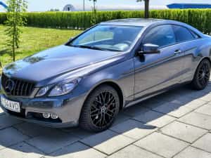 Mercedes E class Coupe / 2.2 Diesel / Automat — miniatura 9