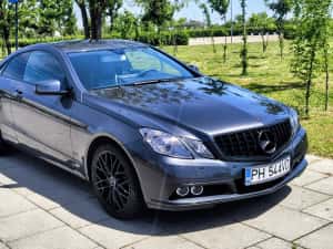 Mercedes E class Coupe / 2.2 Diesel / Automat — miniatura 10
