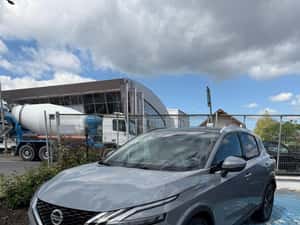 Nissan Qashqai Tekna+ 1.3 benzina mild hibrid 156cp
