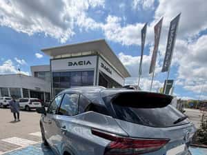 Nissan Qashqai Tekna+ 1.3 benzina mild hibrid 156cp — miniatura 3