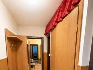 Apartament 3 Camere,Craiovița-Niella,Etaj intermediar,Mobilat,Utilat — miniatura 6